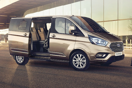 2023 MODEL FORD CUSTOM 9 KİŞİLİK